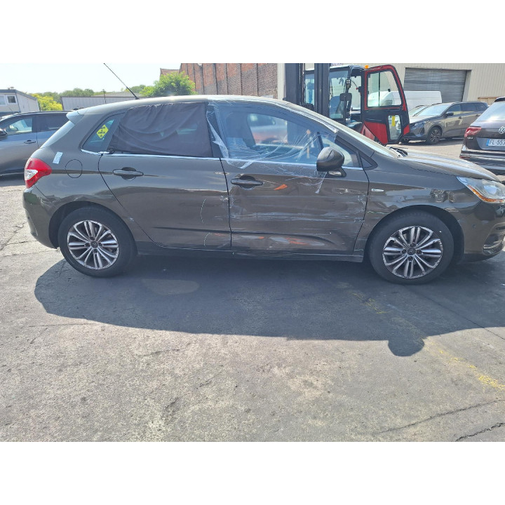 Feu arriere principal droit (feux) CITROEN C4 2 Photo n°16