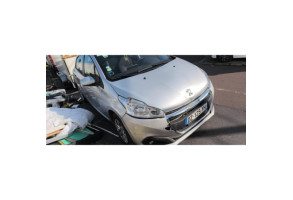 Feu arriere principal droit (feux) PEUGEOT 208 1 Photo n°9