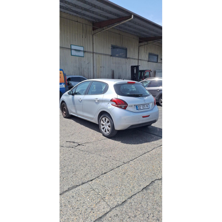Feu arriere principal droit (feux) PEUGEOT 208 1 Photo n°15