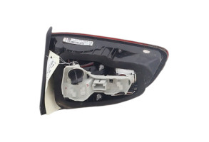 Feu arriere secondaire gauche (feux) VOLKSWAGEN GOLF 7 Photo n°6