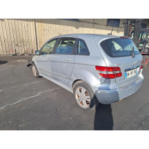 Feu arriere principal droit (feux) MERCEDES CLASSE B 245 Photo n°14