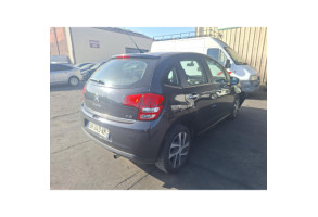 Feu arriere secondaire droit (feux) CITROEN C3 2 Photo n°8