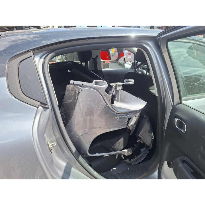 Feu arriere principal droit (feux) CITROEN C3 3 Photo n°9