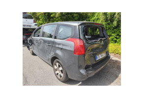 Feu arriere principal gauche (feux) PEUGEOT 5008 1 Photo n°11