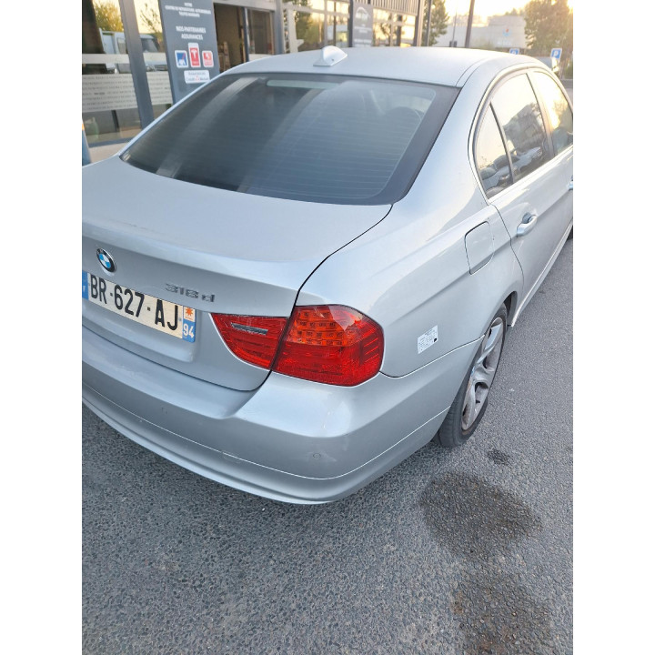 Feu arriere principal droit (feux) BMW SERIE 3 E90 Photo n°19