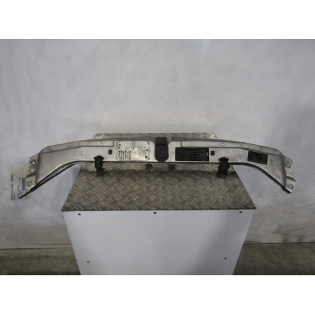 Traverse superieure MERCEDES CLASSE E 210