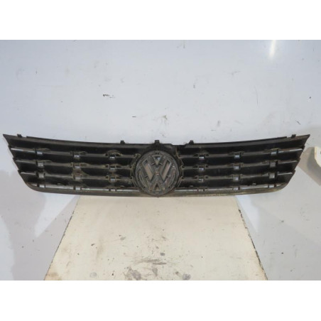 Calandre VOLKSWAGEN PASSAT 4