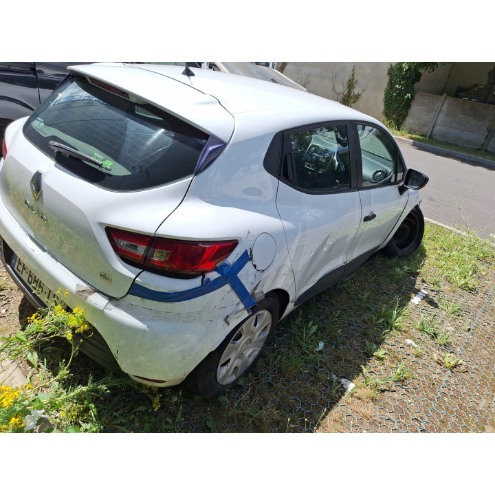 Feu arriere principal gauche (feux) RENAULT CLIO 4 Photo n°10