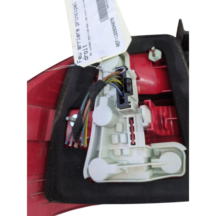 Feu arriere principal droit (feux) BMW SERIE 3 E90 Photo n°2