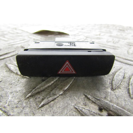 Bouton de warning VOLKSWAGEN PASSAT 6