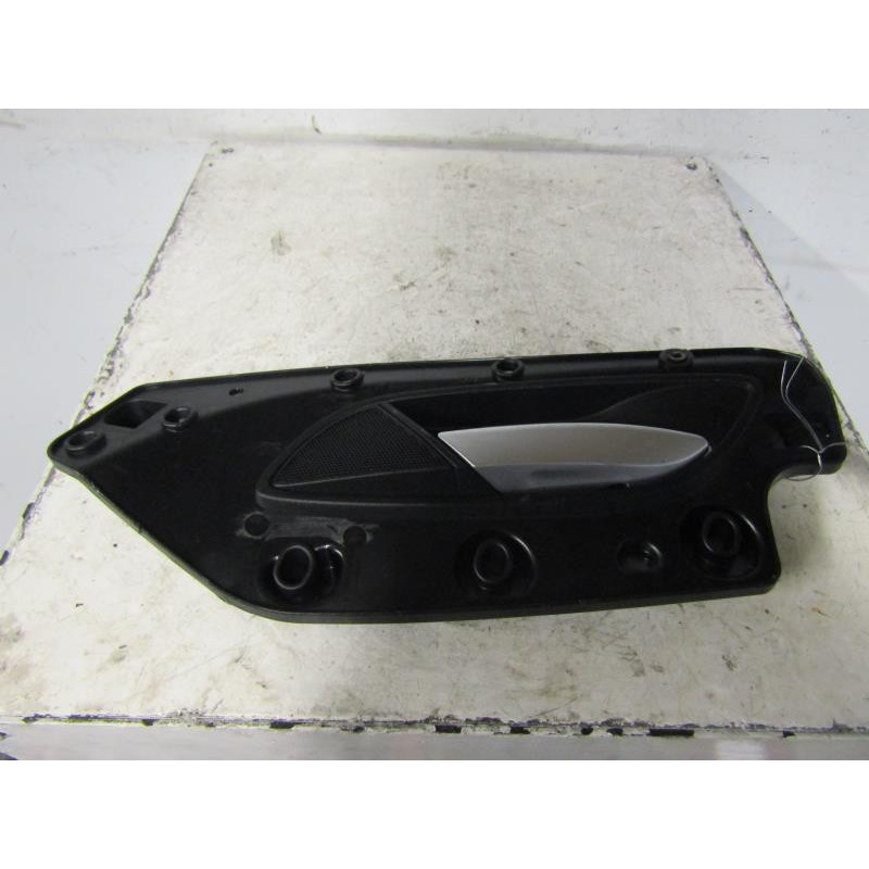 Poignee interieur arriere droit FIAT GRANDE PUNTO Photo n°1
