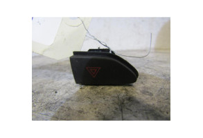 Bouton de warning RENAULT CLIO 4 Photo n°2