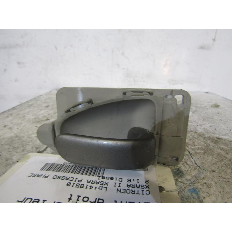 Poignee interieur avant droit CITROEN XSARA PICASSO Photo n°1