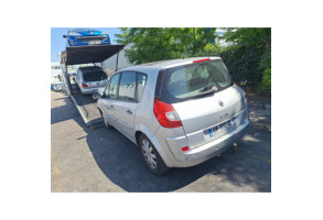 Feu arriere principal droit (feux) RENAULT SCENIC 2 Photo n°7