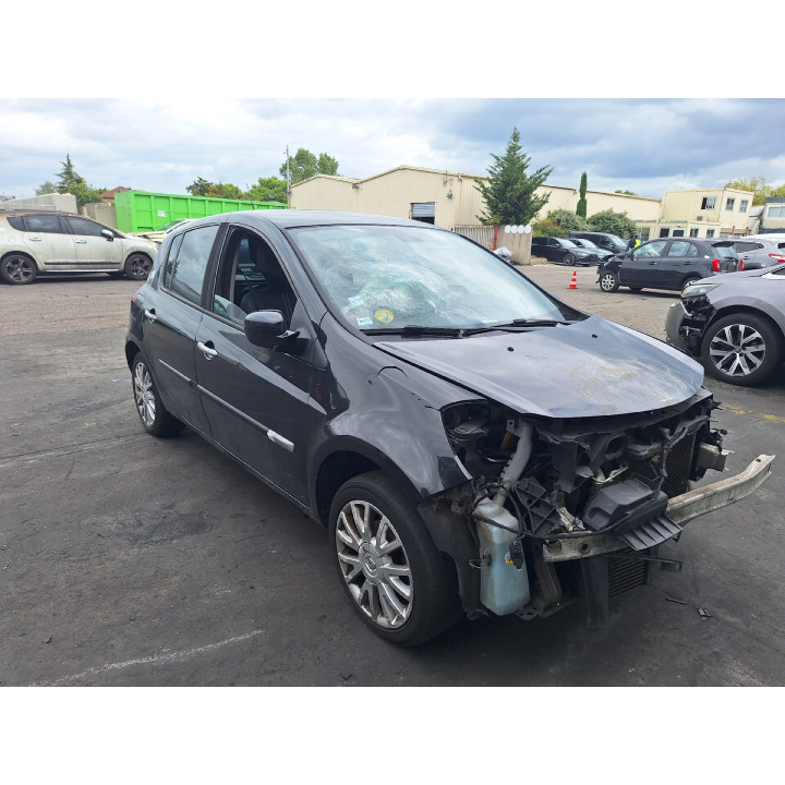 Feu arriere principal droit (feux) RENAULT CLIO 3 Photo n°12