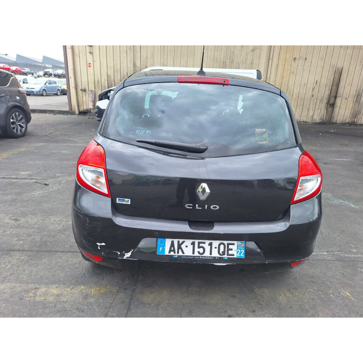 Feu arriere principal droit (feux) RENAULT CLIO 3 Photo n°13