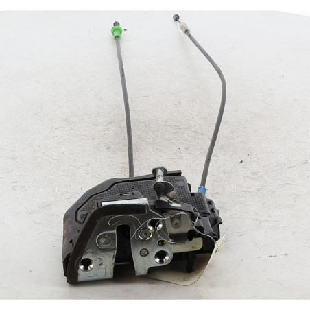 Serrure arriere droit TOYOTA AURIS 2