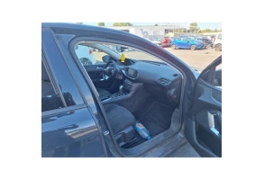 Feu diurne avant gauche PEUGEOT 308 2 SW Photo n°10