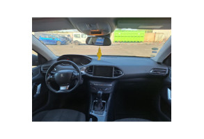 Feu diurne avant gauche PEUGEOT 308 2 SW Photo n°14