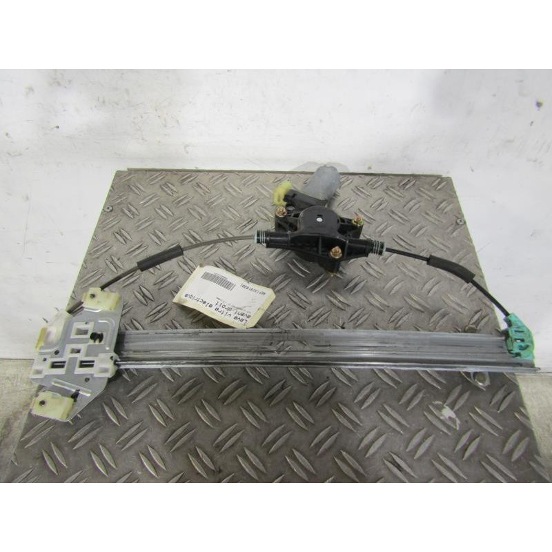 Leve vitre electrique avant droit KIA RIO 2 Photo n°1