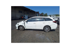 Feu arriere principal droit (feux) TOYOTA AURIS 2 Photo n°8