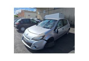 Feu de pare choc arriere droit RENAULT CLIO 3 Photo n°15