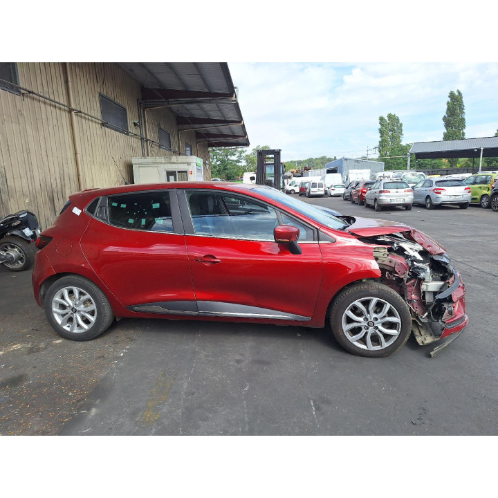 Compresseur clim RENAULT CLIO 4 Photo n°8