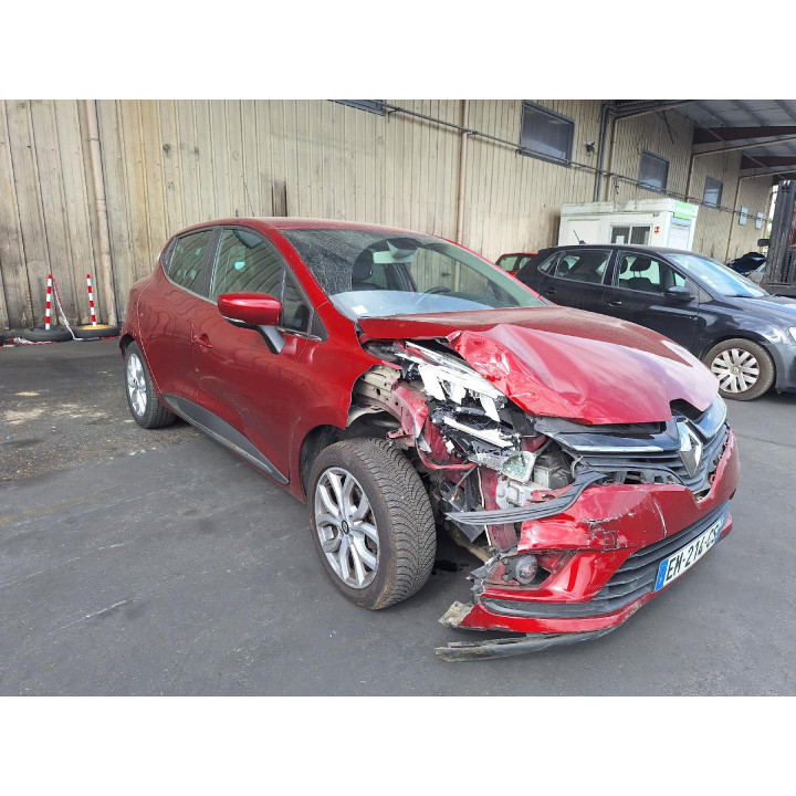 Compresseur clim RENAULT CLIO 4 Photo n°11