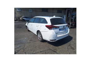 Feu arriere principal gauche (feux) TOYOTA AURIS 2 Photo n°17