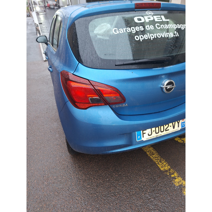 Feu arriere principal droit (feux) OPEL CORSA E Photo n°8