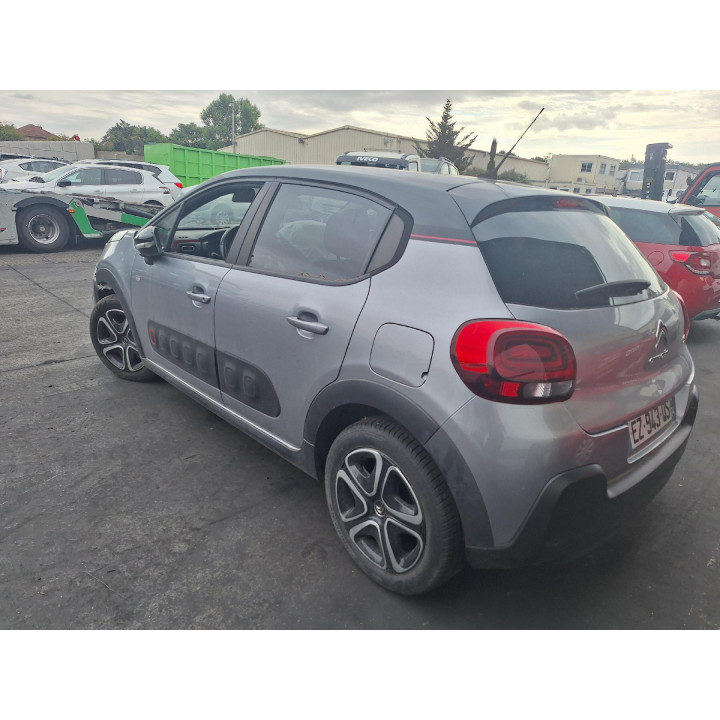 Feu arriere principal droit (feux) CITROEN C3 3 Photo n°15