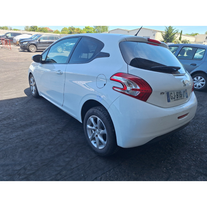 Feu arriere principal droit (feux) PEUGEOT 208 1 Photo n°10