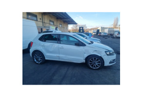 Feu arriere principal gauche (feux) VOLKSWAGEN POLO 5 Photo n°9