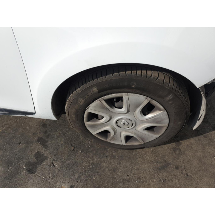 Feu arriere principal gauche (feux) RENAULT CLIO 4 Photo n°20