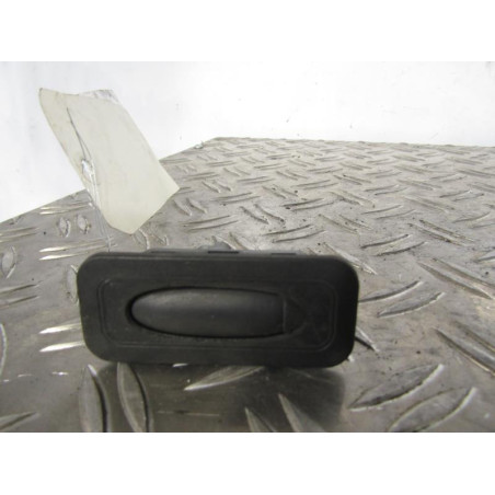 Bouton de coffre RENAULT GRAND MODUS