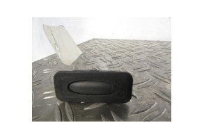 Bouton de coffre RENAULT GRAND MODUS Photo n°1