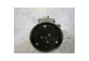 Compresseur clim RENAULT LAGUNA 2 Photo n°5