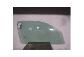 Vitre avant droit RENAULT MEGANE 1 Photo n°1