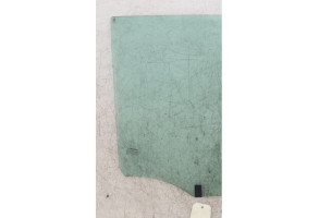 Vitre arriere droit RENAULT MODUS Photo n°2
