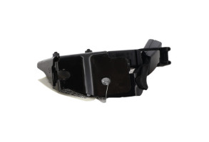 Attache ceinture arriere gauche RENAULT CLIO 3 Photo n°4