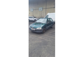Vase de lave glace PEUGEOT 106 Photo n°13