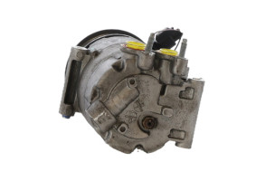 Compresseur clim VOLVO V 40 2 Photo n°3