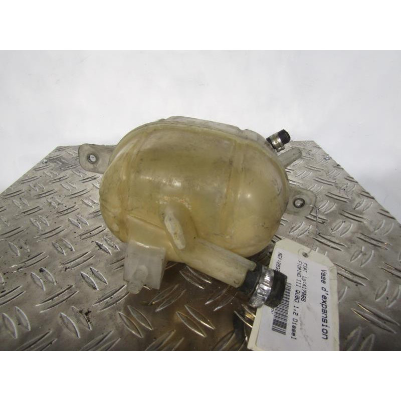 Vase d'expansion FIAT FIORINO 3 Photo n°1