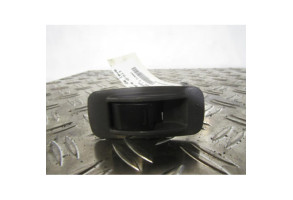 Interrupteur de leve vitre arriere droit TOYOTA RAV4 2 Photo n°1