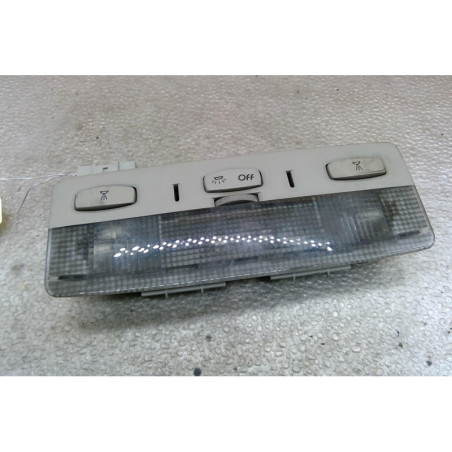Eclairage de plafonnier RENAULT VEL SATIS