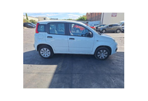 Pare choc arriere FIAT PANDA 3 Photo n°13