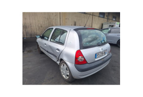 Pare choc avant RENAULT CLIO 2 Photo n°10