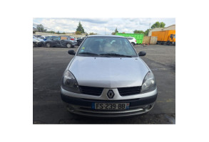 Pare choc avant RENAULT CLIO 2 Photo n°12