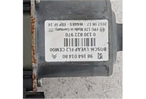 Leve vitre electrique arriere droit PEUGEOT 2008 1 Photo n°4