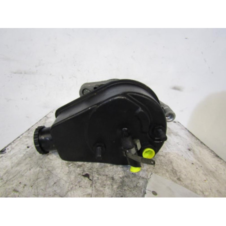 Pompe de direction RENAULT CLIO 1